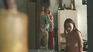 Beauté baisée dans le vieux pervers sexe cul.