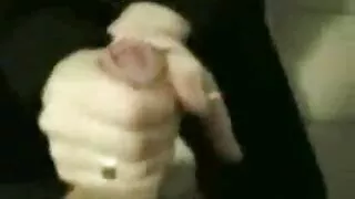 Éjacule dans le vagin sex vieux arab d'un modèle hongrois.