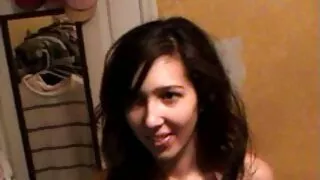 Luna vieux porno lovelyn avale au casting.